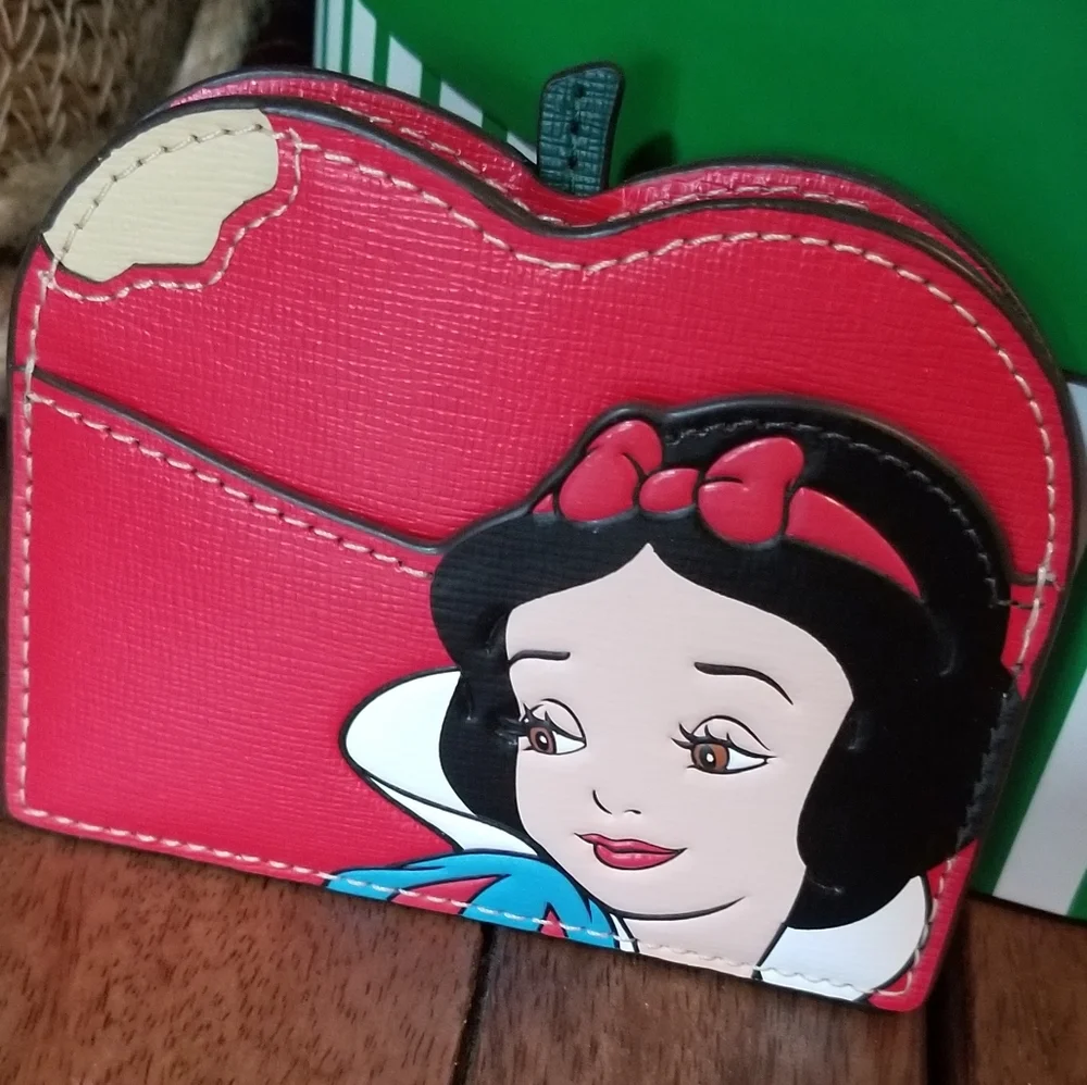 Disney X Kate Spade Snow White Card Holder - Picture 2 of 8
